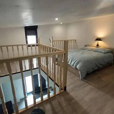 Appartement Loft Entier, Calme, Fibre Et Wifi