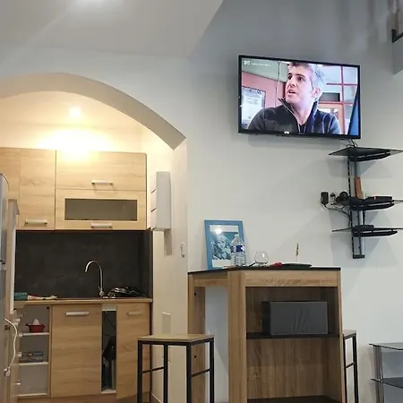 Loft Entier, Calme, Fibre Et Wifi *