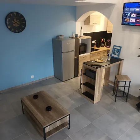 Loft Entier, Calme, Fibre Et Wifi *