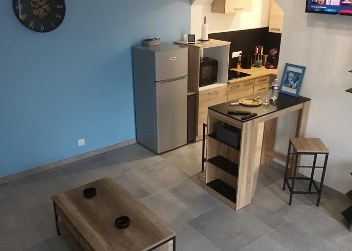 Loft Entier, Calme, Fibre Et Wifi *